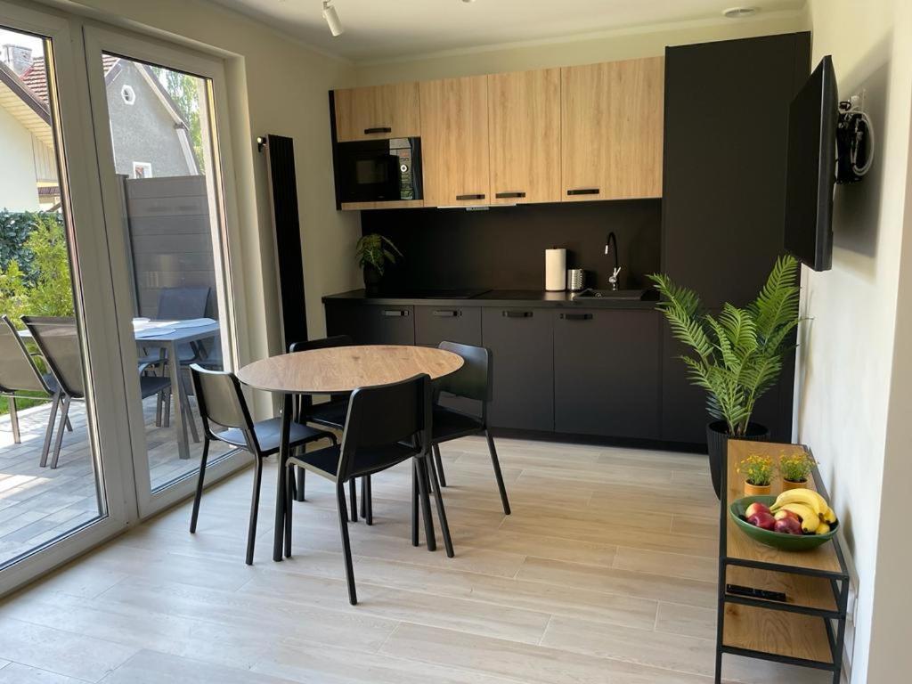 Apartamenty Przy Parku -150M Od Plazy Дарволко Екстериор снимка